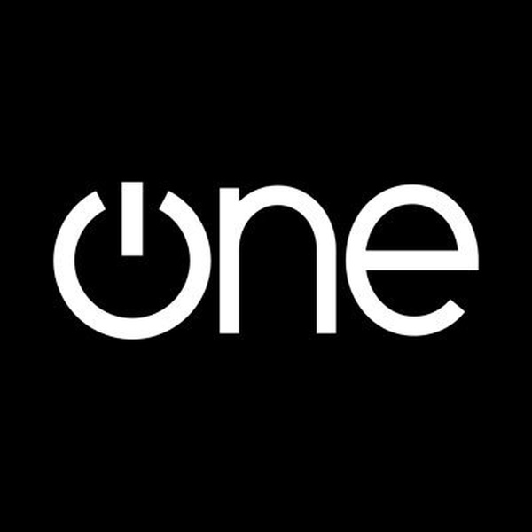 Logo de Radio One 103.7